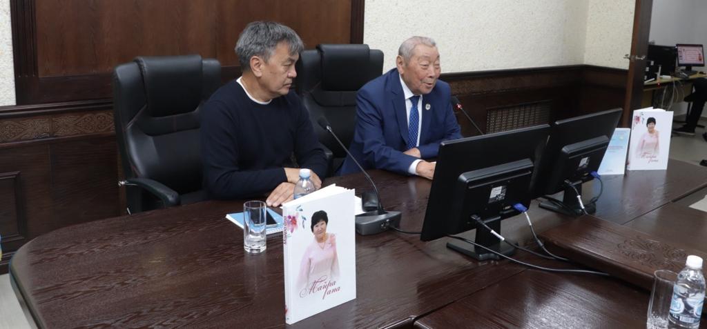 Шәкірт жүрегіне жол тапқан ұстаз – Майра Ғилақызы Шәкірт жүрегіне жол тапқан ұстаз – Майра Ғилақызы
