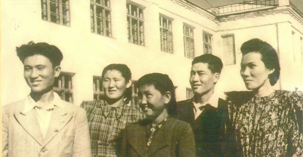 Университет 1950 жылдарда