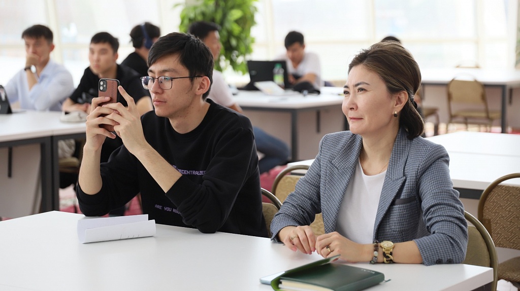 Decentrathon - the largest hackathon Web3 in Central Asia Decentrathon - the largest hackathon Web3 in Central Asia