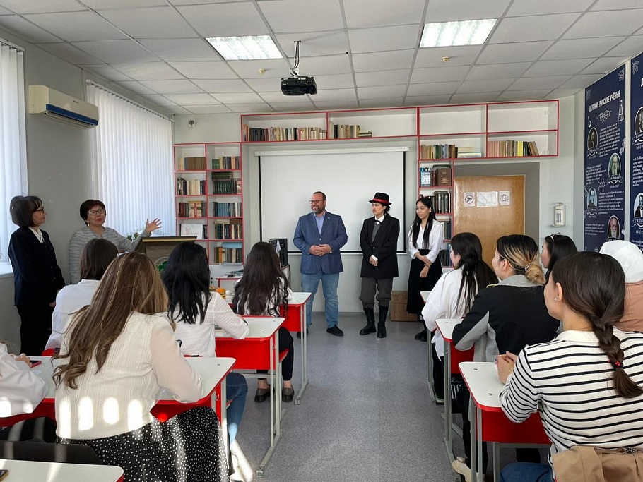 «Знатоки русской литературы XVIII века»